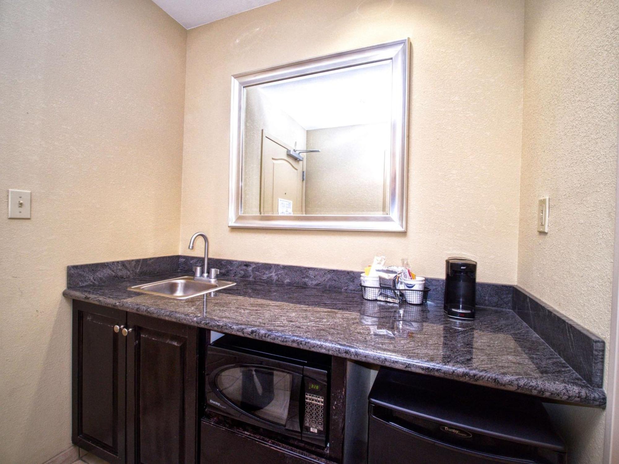 Hampton Inn & Suites Elk City Εξωτερικό φωτογραφία